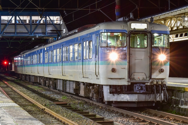 【しな鉄】115系S15編成(長野色)営業運転終了を妙高高原駅で撮影した写真
