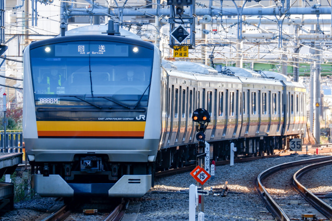 【JR東】E233系8000番台ナハN25編成東京総合車両センター出場回送を大崎駅で撮影した写真