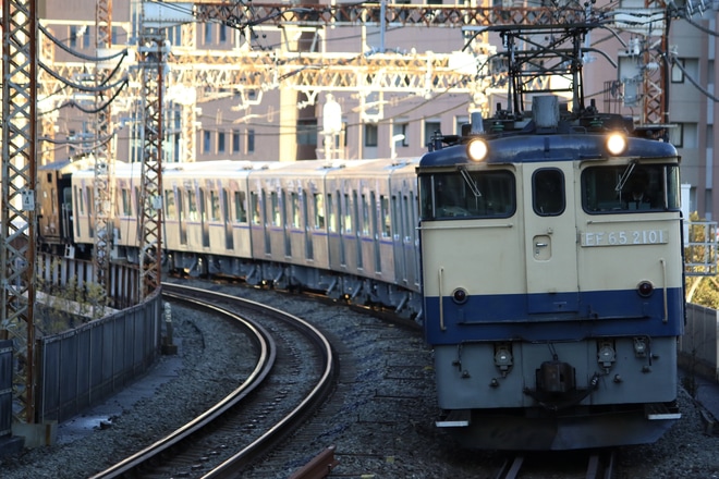 【横市交】ブルーライン新型車両4000形4621F甲種輸送を石川町駅で撮影した写真