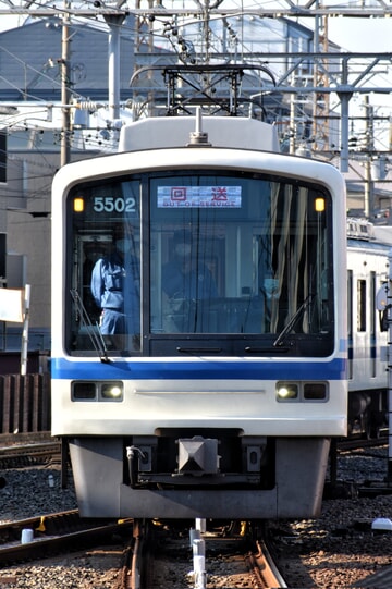 泉北高速5000系 リニューアル車/床下機器更新車(5501F)/[6088] Amazon | ポポンデッタ Nゲージ 泉北高速5000系 リニューアル車