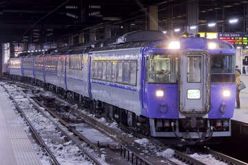 【JR北】オホーツク3号が救援用を連結し6連で運転