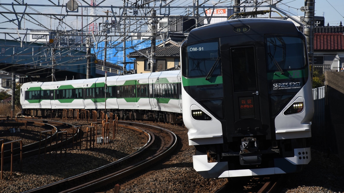 JR東】新宿さざなみ81号がE257系5000番台で運転 |2nd-train鉄道ニュース