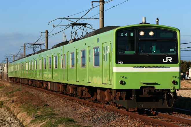 【JR西】桜井線(万葉まほろば線)の正月多客臨が201系で運転を不明で撮影した写真