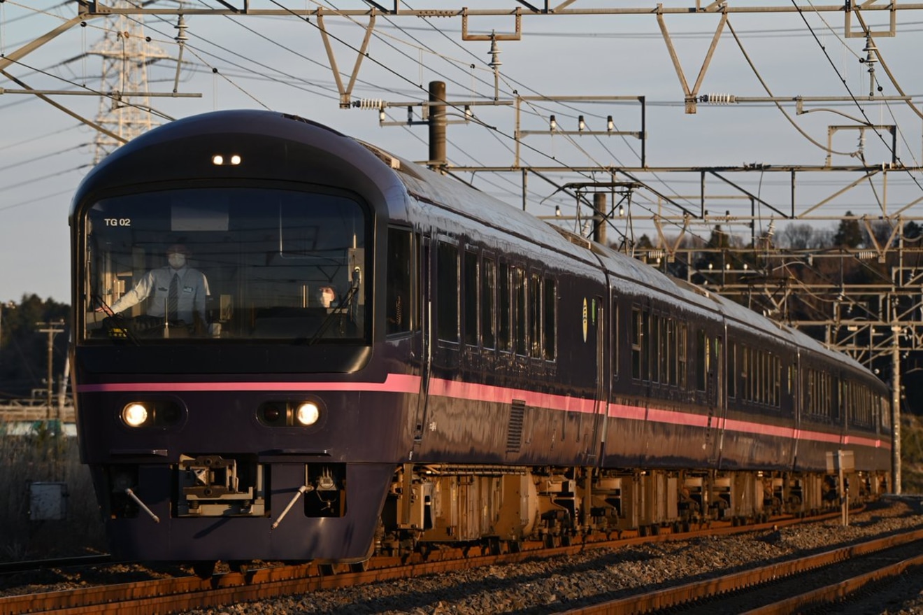 【JR東】お座敷列車「華」で行く成田山新勝寺の拡大写真