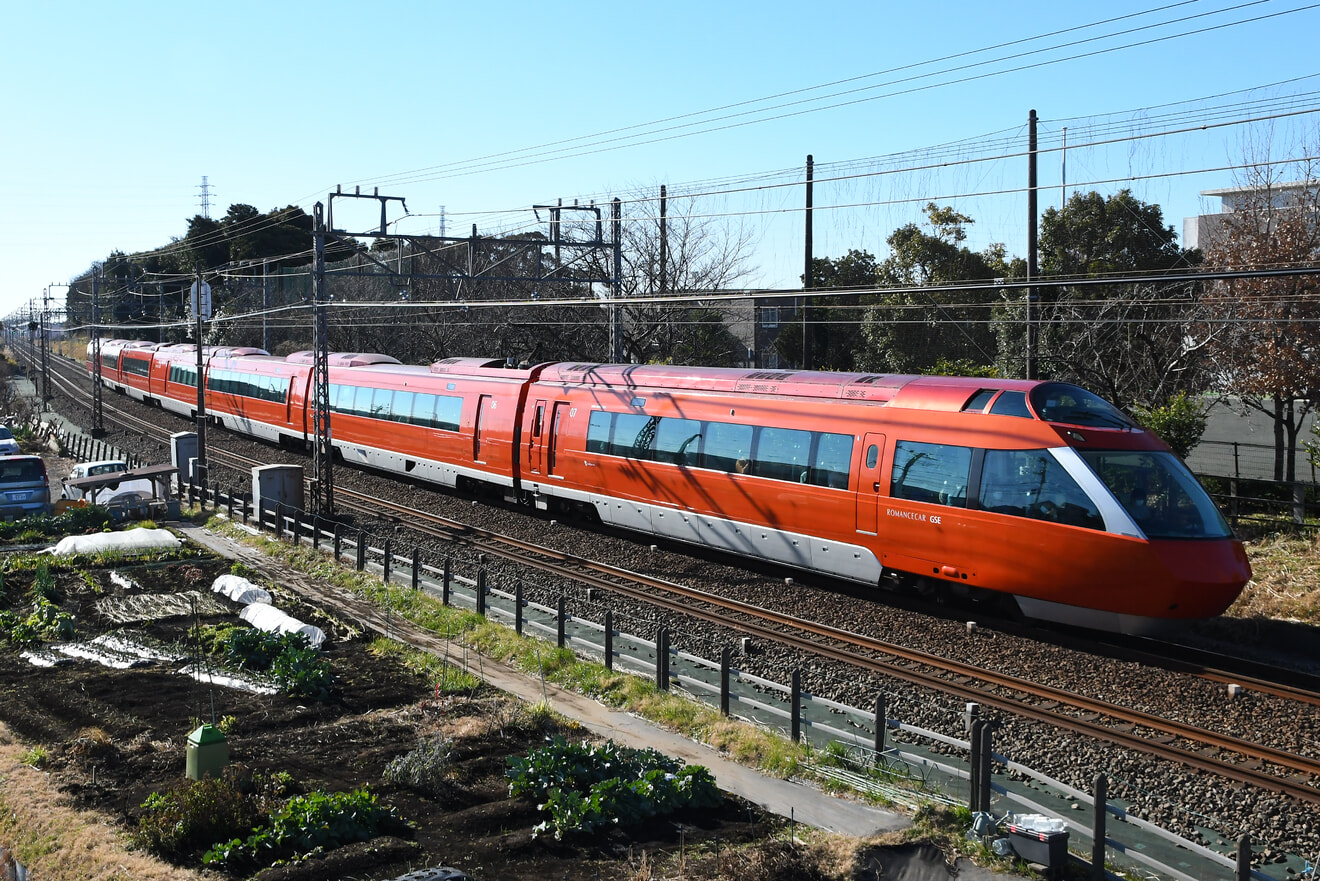 【小田急】70000形 70052×7(GSE) 特別団体専用列車の拡大写真