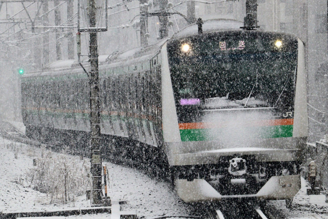 【JR東】E233系U226編成東京総合車両センター入場回送を恵比寿駅で撮影した写真