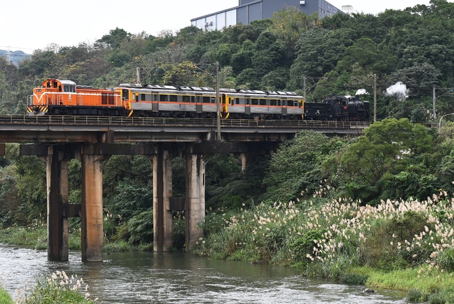 【台鐵】CK124(C12)が宜蘭線で試運転を不明で撮影した写真