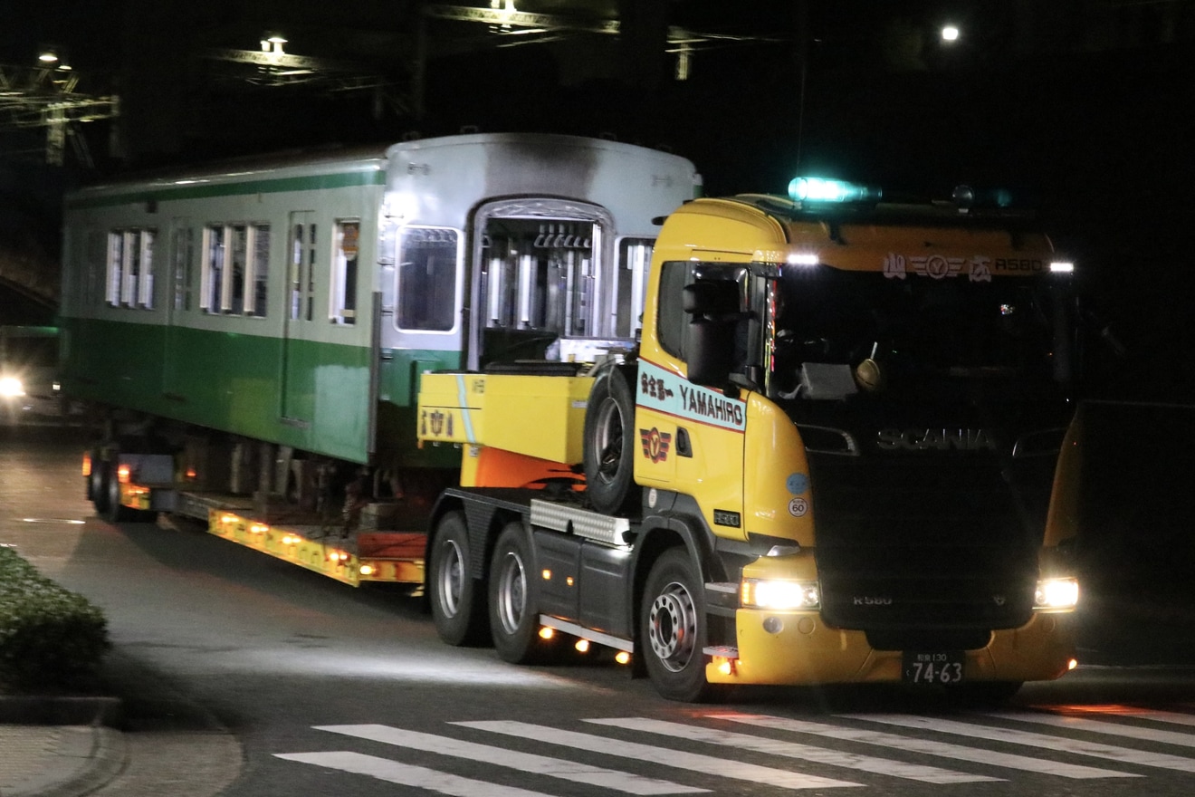【神戸市交】2000形2120Fが廃車のため陸送の拡大写真