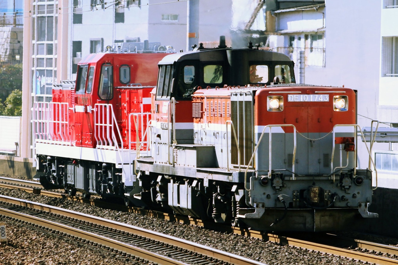 【JR貨】DD200-18 甲種輸送の拡大写真