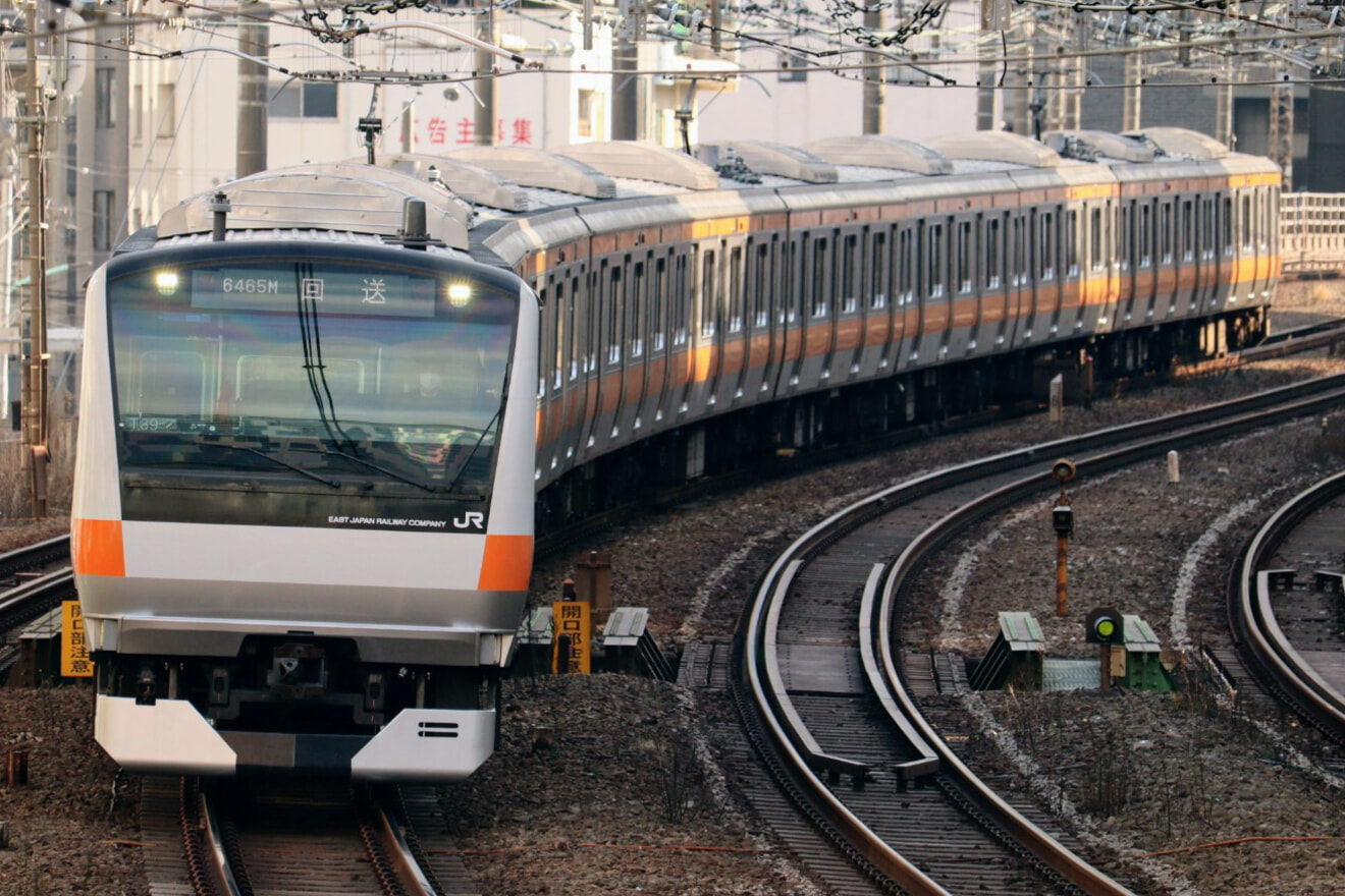 【JR東】E233系トタT39編成東京総合車両センター出場回送の拡大写真