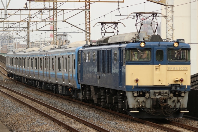 【JR東】E131系コツG-12編成 配給輸送を西浦和駅で撮影した写真