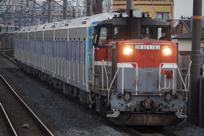 【都営】6500形6508F甲種輸送をJR淡路駅で撮影した写真