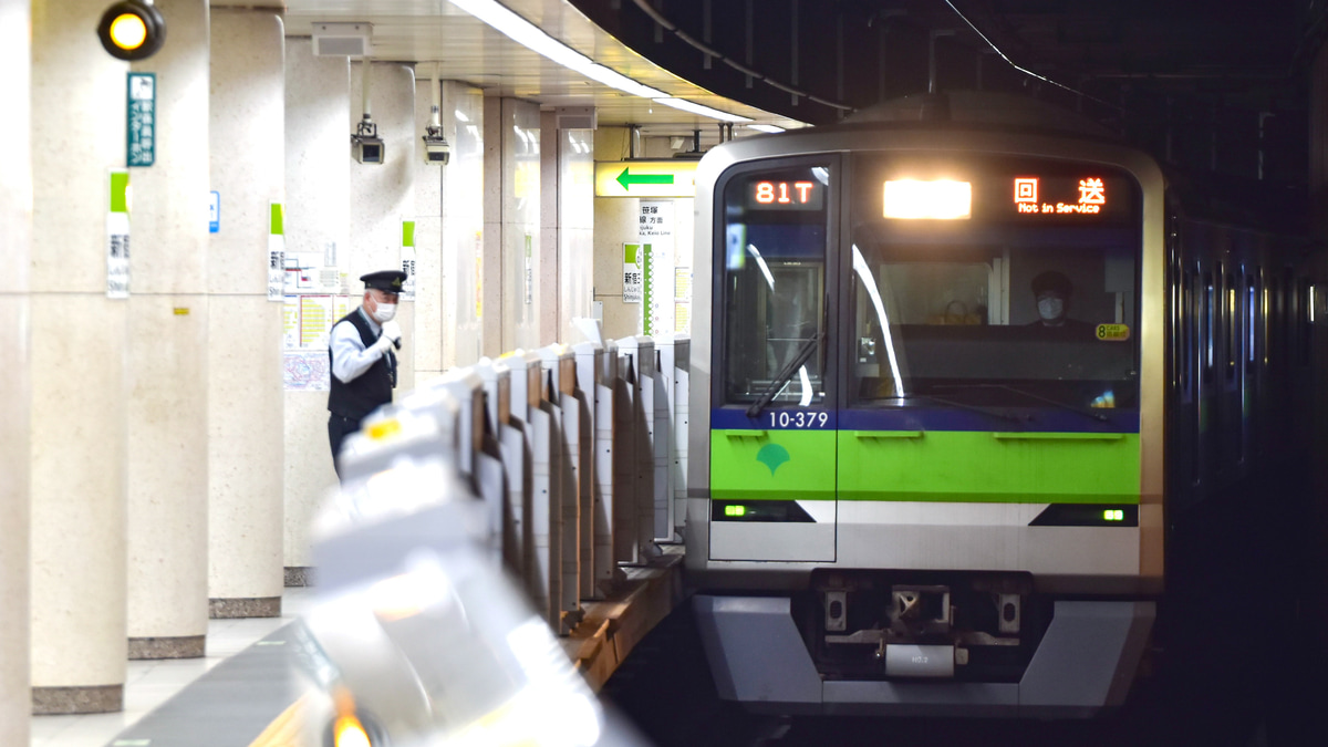 都営】10-300形10-370F 廃車回送 |2nd-train鉄道ニュース
