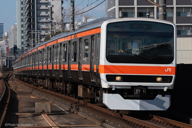 【JR東】209系M83編成東京総合車両センター出場回送を本千葉駅で撮影した写真