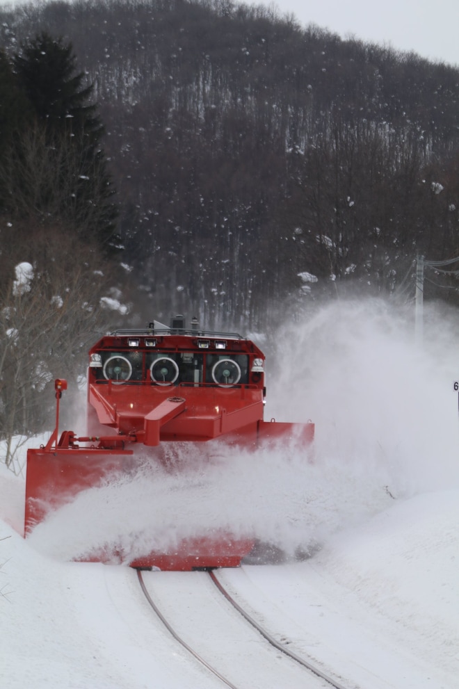 【JR北】キヤ291-1「Vermilion Russel」排雪試運転