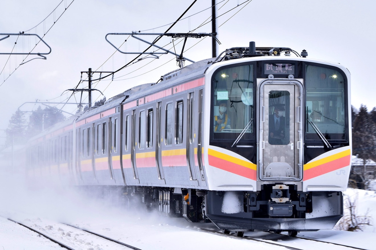 【JR東】E129系A33編成・A34編成総合車両製作所出場試運転の拡大写真