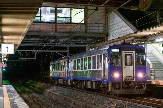 【JR西】キハ120-7+キハ120-301　奈良支所へ回送を平城山駅で撮影した写真