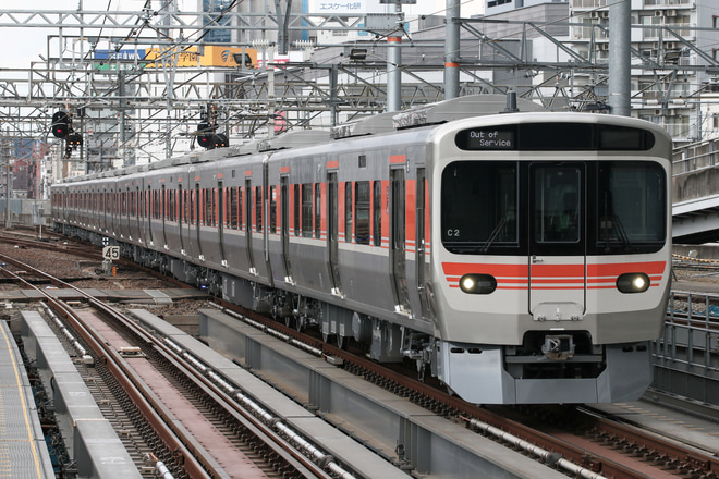 【JR海】315系C2編成、疎開先の大垣車両区から返却回送を名古屋駅で撮影した写真