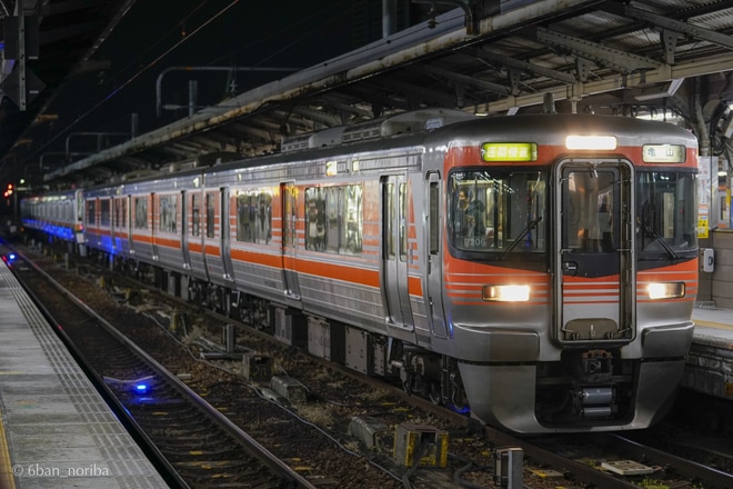 【JR海】313系8000番台「セントラルライナー」車関西線区間快速代走を名古屋駅で撮影した写真