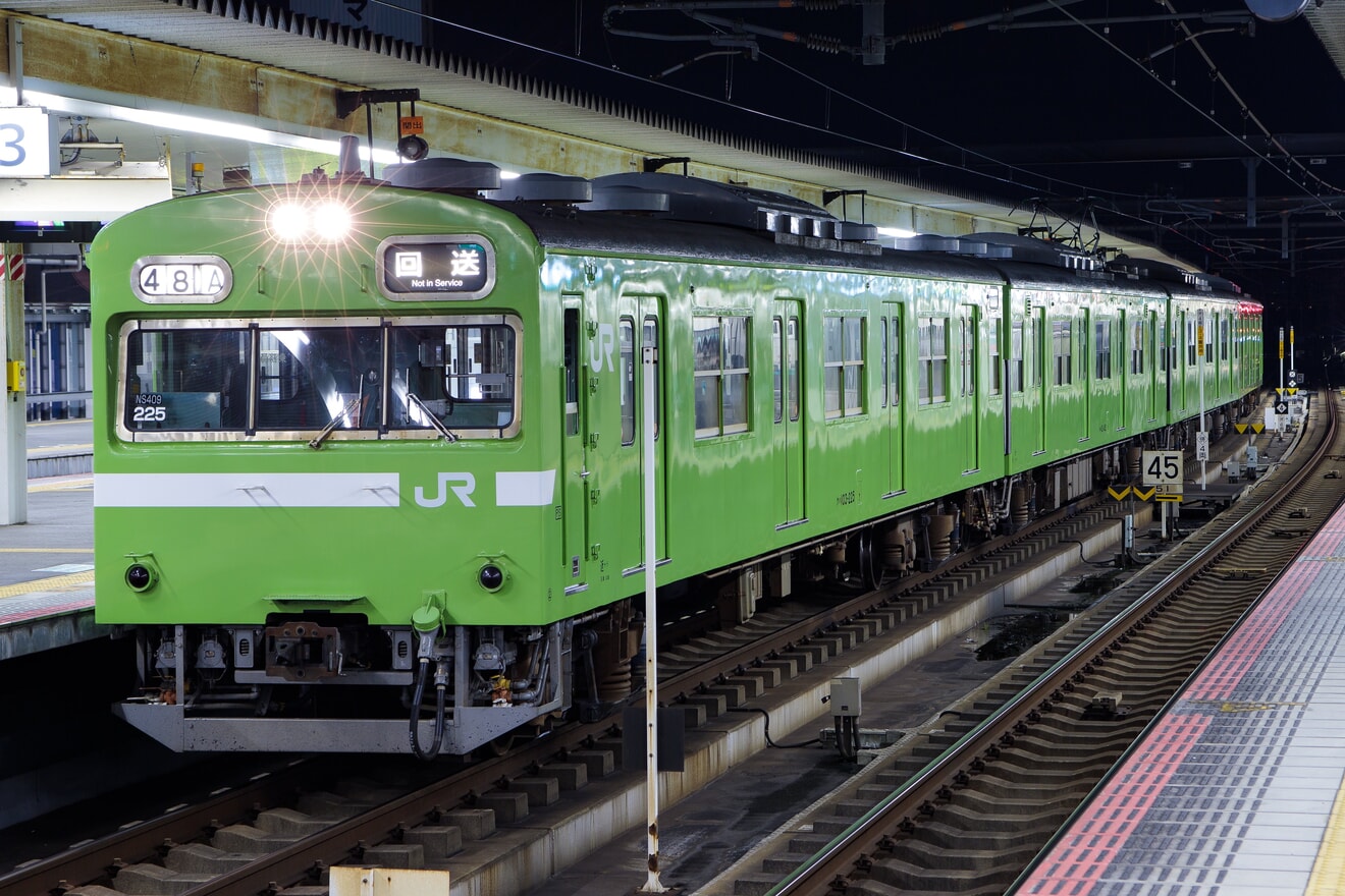 【JR西】奈良支所の103系が定期営業運転終了の拡大写真