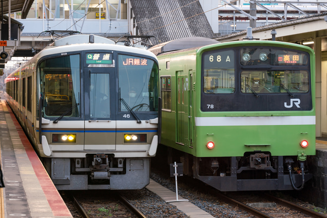 【JR西】201系が和歌山線から運用撤退へ　全ての定期列車がJR車で運転を王寺駅で撮影した写真