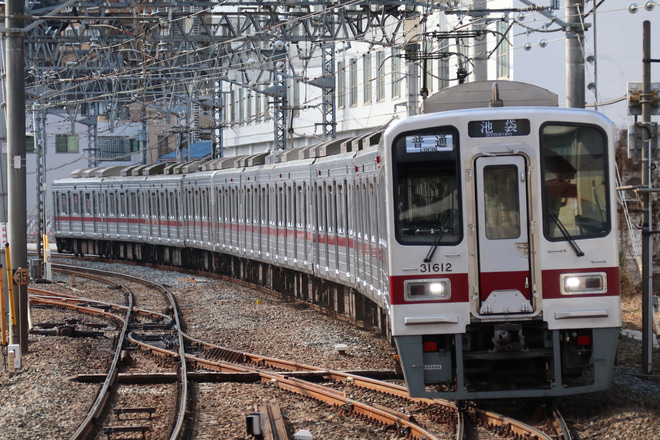 【東武】30000系31612F+31412F 種別・行先表示機フルカラーLED化を下板橋駅で撮影した写真