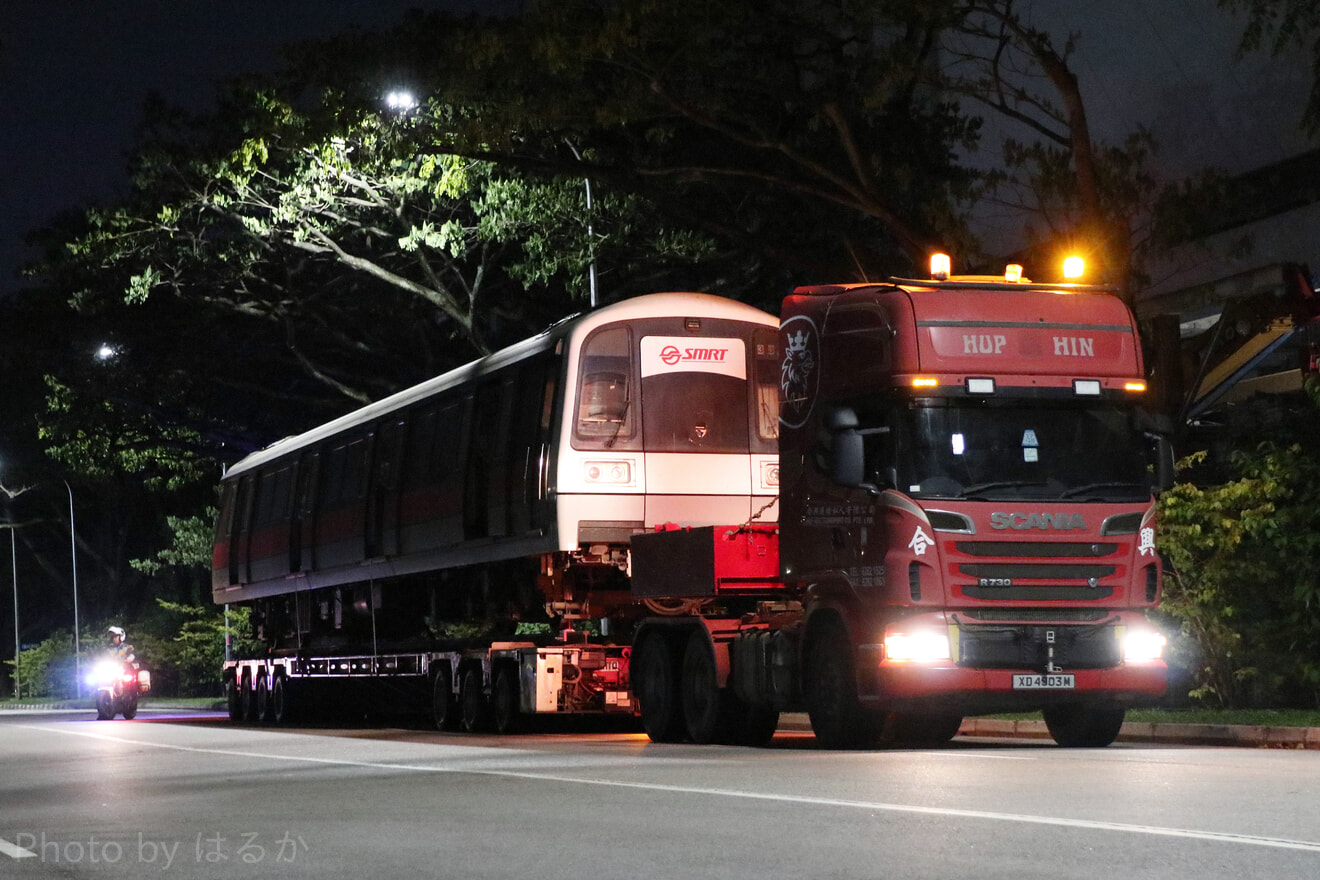 【SMRT】シンガポール地下鉄C151形96番ユニット 廃車陸送の拡大写真