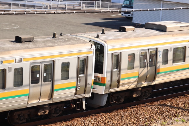 【JR海】211系LL10編成+LL5編成廃車回送を不明で撮影した写真