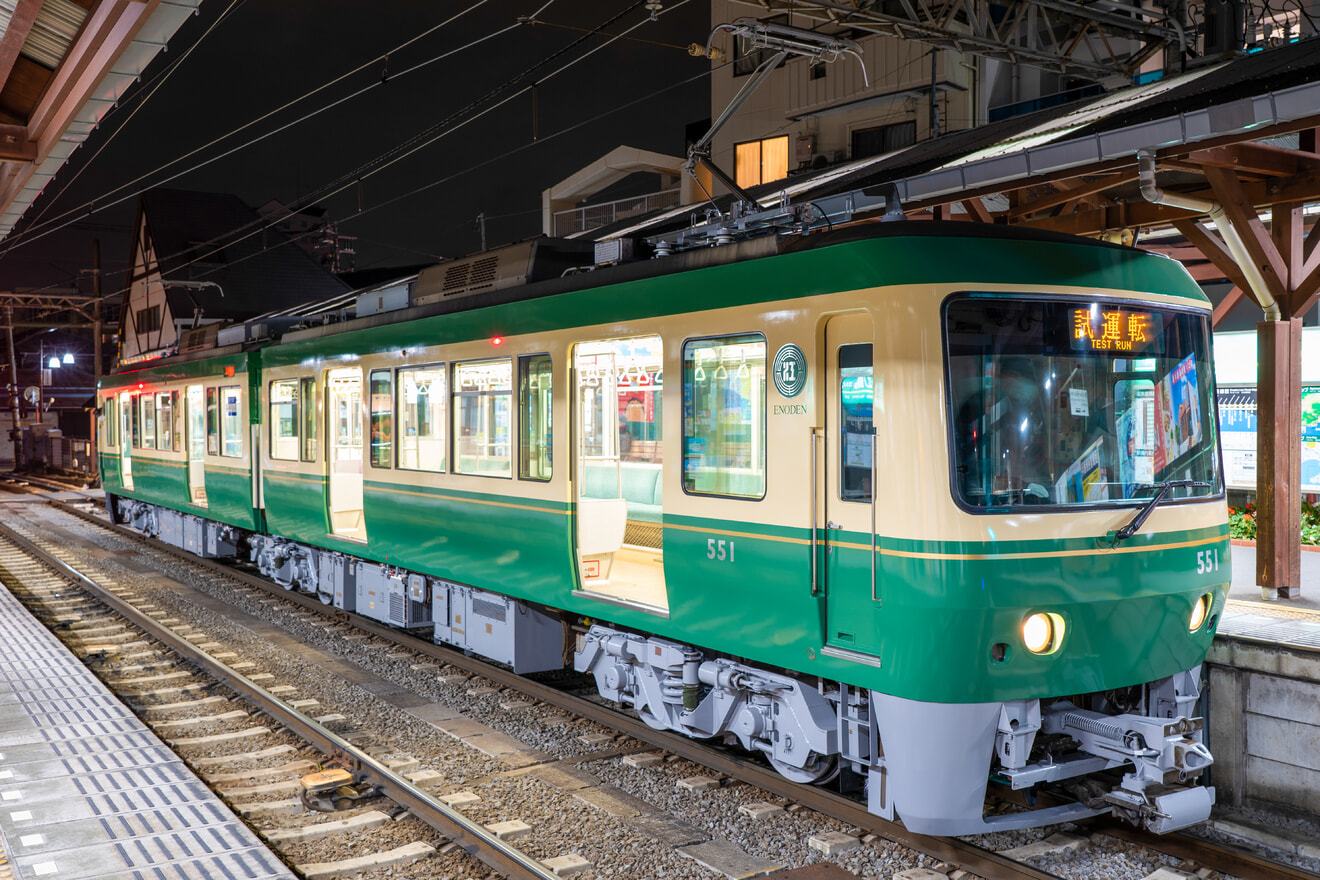 【江ノ電】500形501F 極楽寺検車区出場試運転の拡大写真