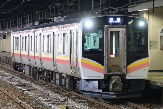 【JR東】E129系A13編成大宮総合車両センター出場回送を長岡駅で撮影した写真