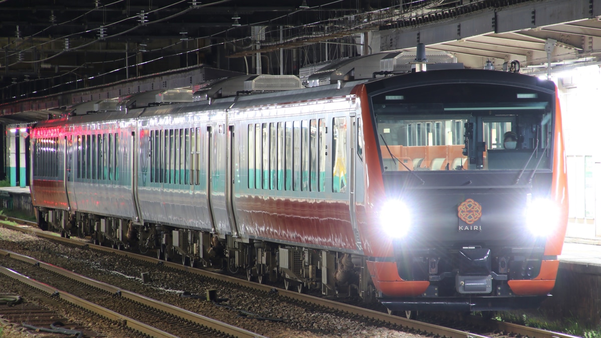 KATO製 HB-E300系 「海里」ラッピング仕様 4両編成セット JR東】HB-E300