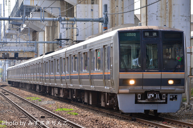 【JR西】207系F1編成 吹田総合車両所本所へを塚本(信)～宮原(操)間で撮影した写真