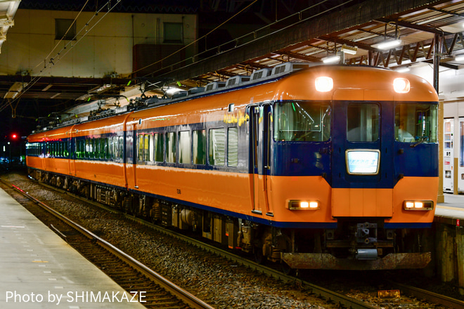 【近鉄】12200系 NS49「あおぞらII」米野へ回送を松阪駅で撮影した写真