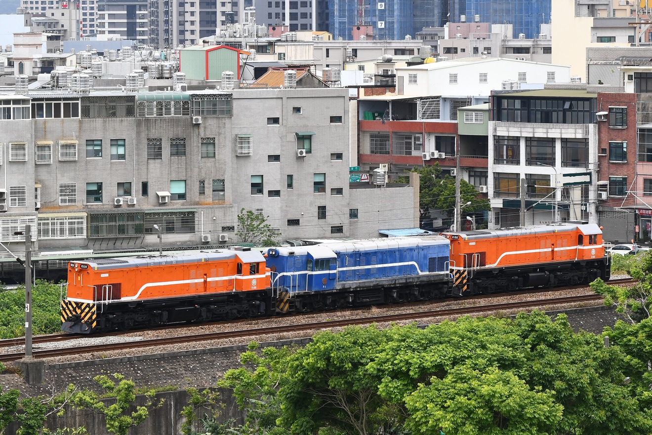 【台鐵】R0型R6が富岡車両基地へ回送の拡大写真