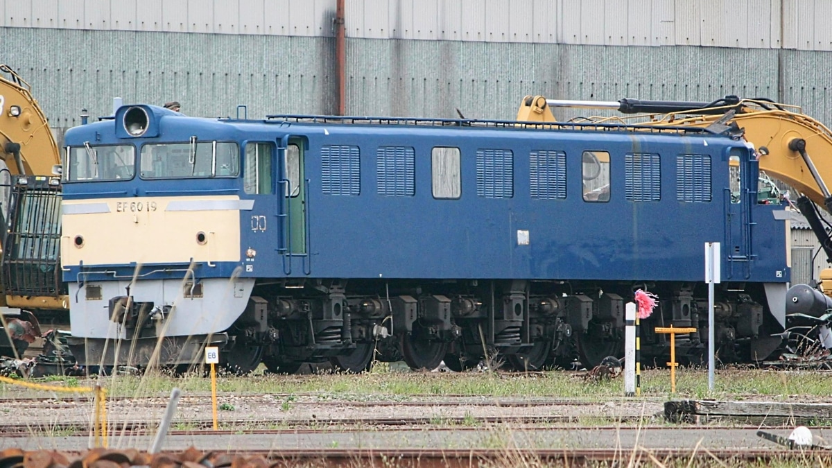 JR東】EF60-19が秋田総合車両センターで解体中 |2nd-train鉄道