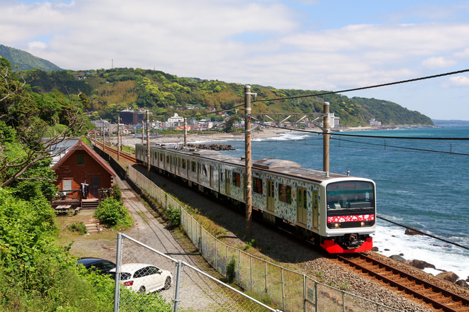 【伊豆急】3000系「アロハ電車」Y2編成営業運転開始を不明で撮影した写真