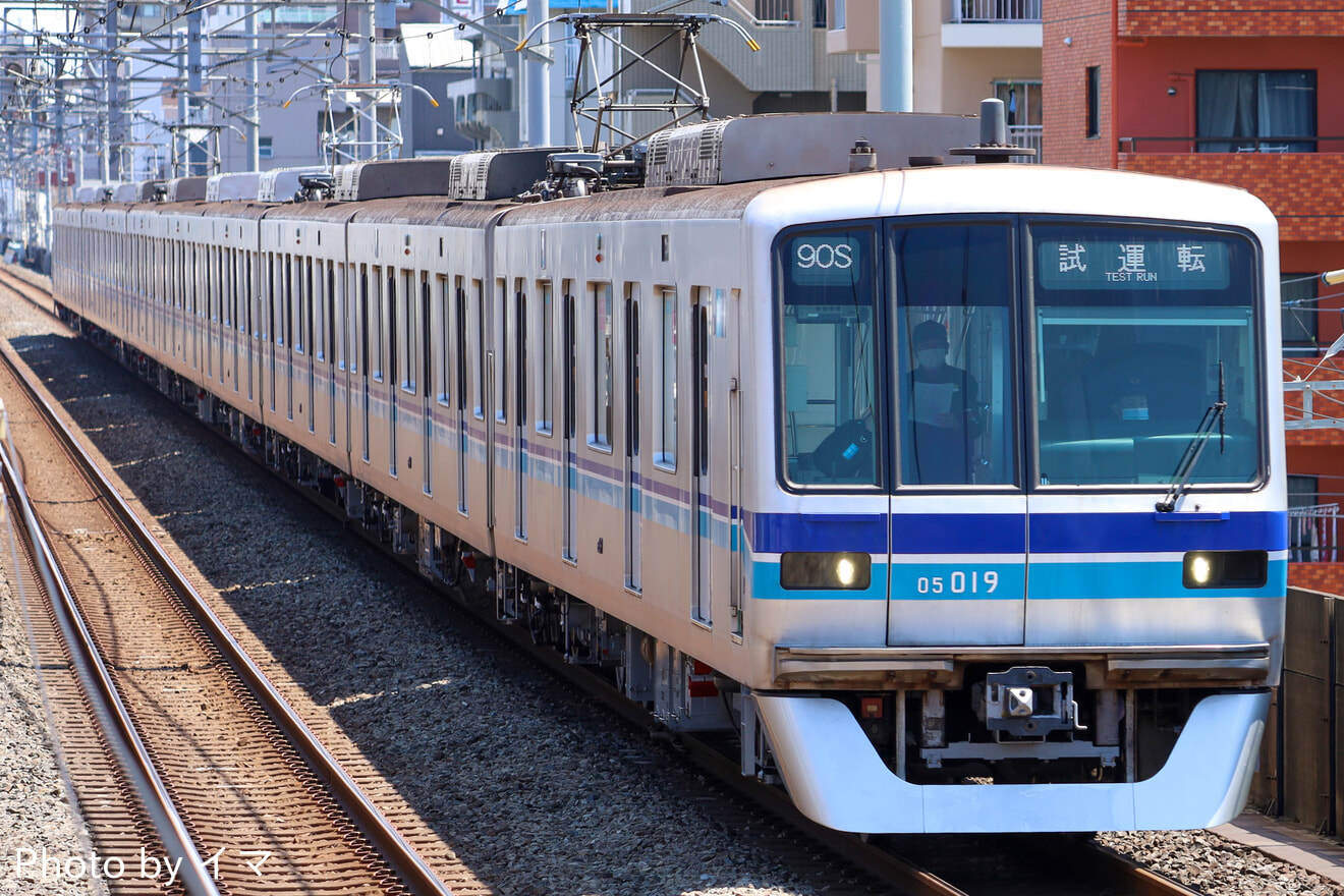 【メトロ】05系05-119F 深川工場出場試運転(202205)の拡大写真