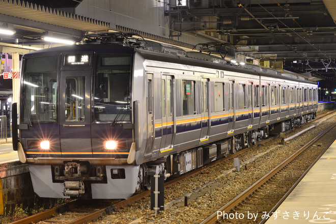 【JR西】207系S4編成 網干総合車両所本所出場を土山駅で撮影した写真