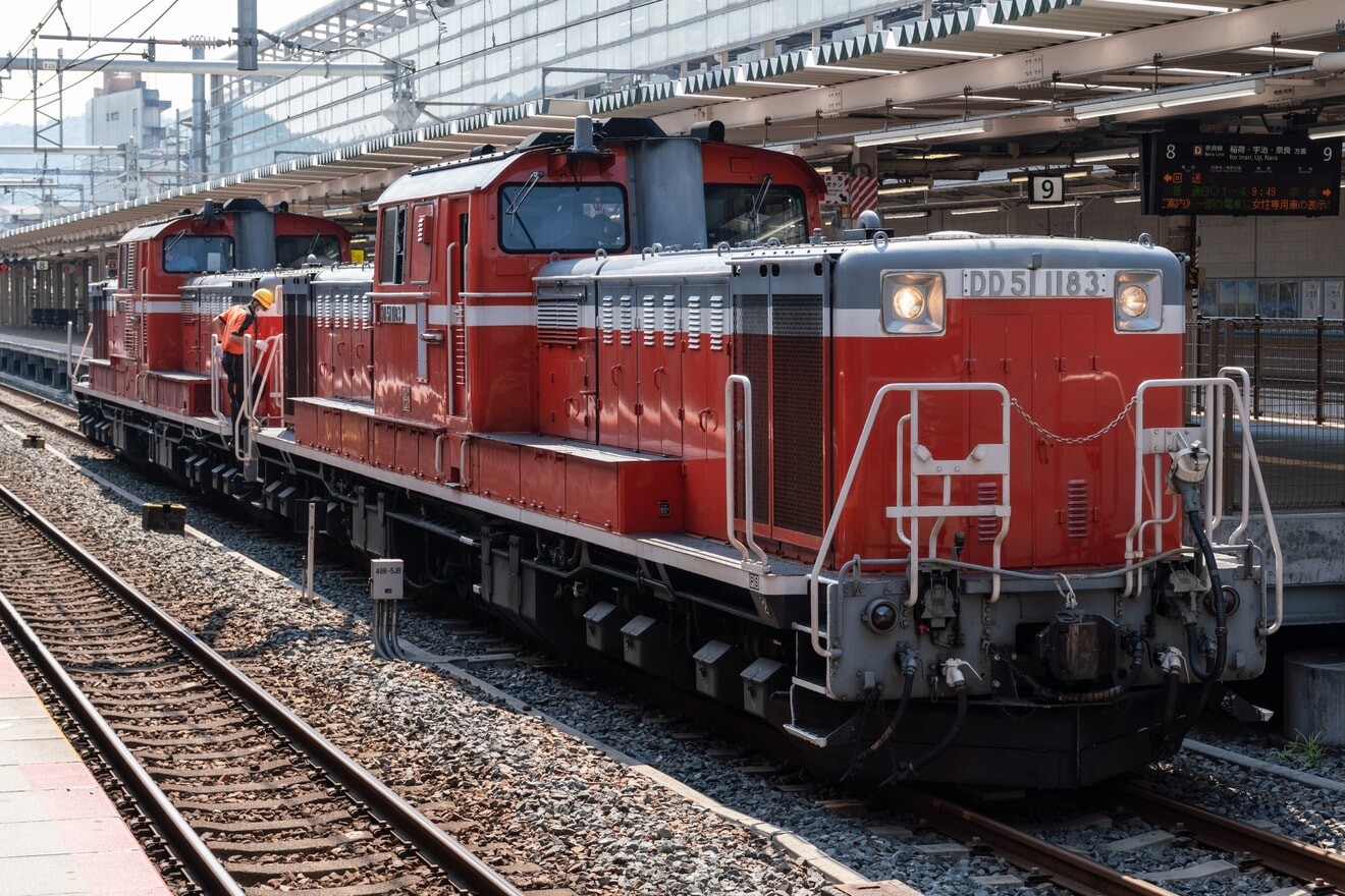 【JR西】DD51-1183・1109　奈良線線路切替工事後の試運転の拡大写真