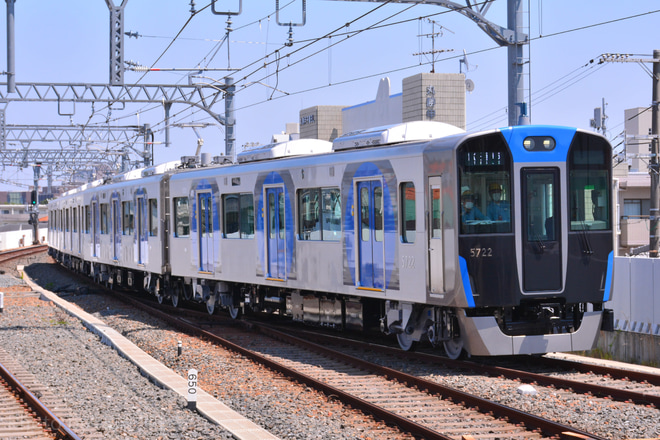 【阪神】5700系5721Fが新製試運転を開始を甲子園駅で撮影した写真