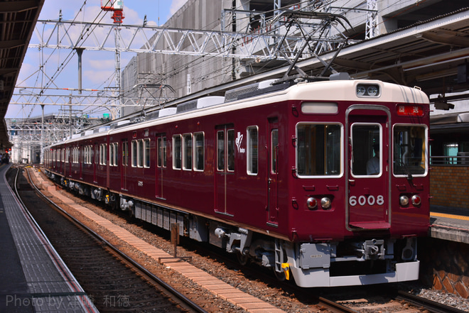 【阪急】6000系6008F返却回送を淡路駅で撮影した写真