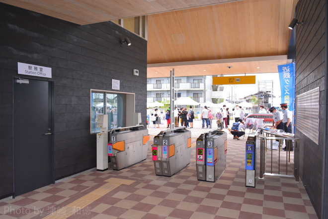 【近鉄】結崎駅新駅舎使用開始を結崎駅で撮影した写真