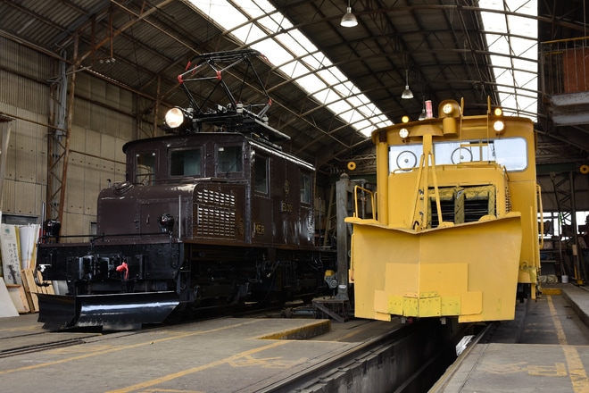 【アルピコ】鉄道ファン有志による機関車撮影会を新村車両所で撮影した写真