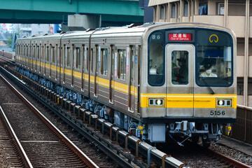 by上本町