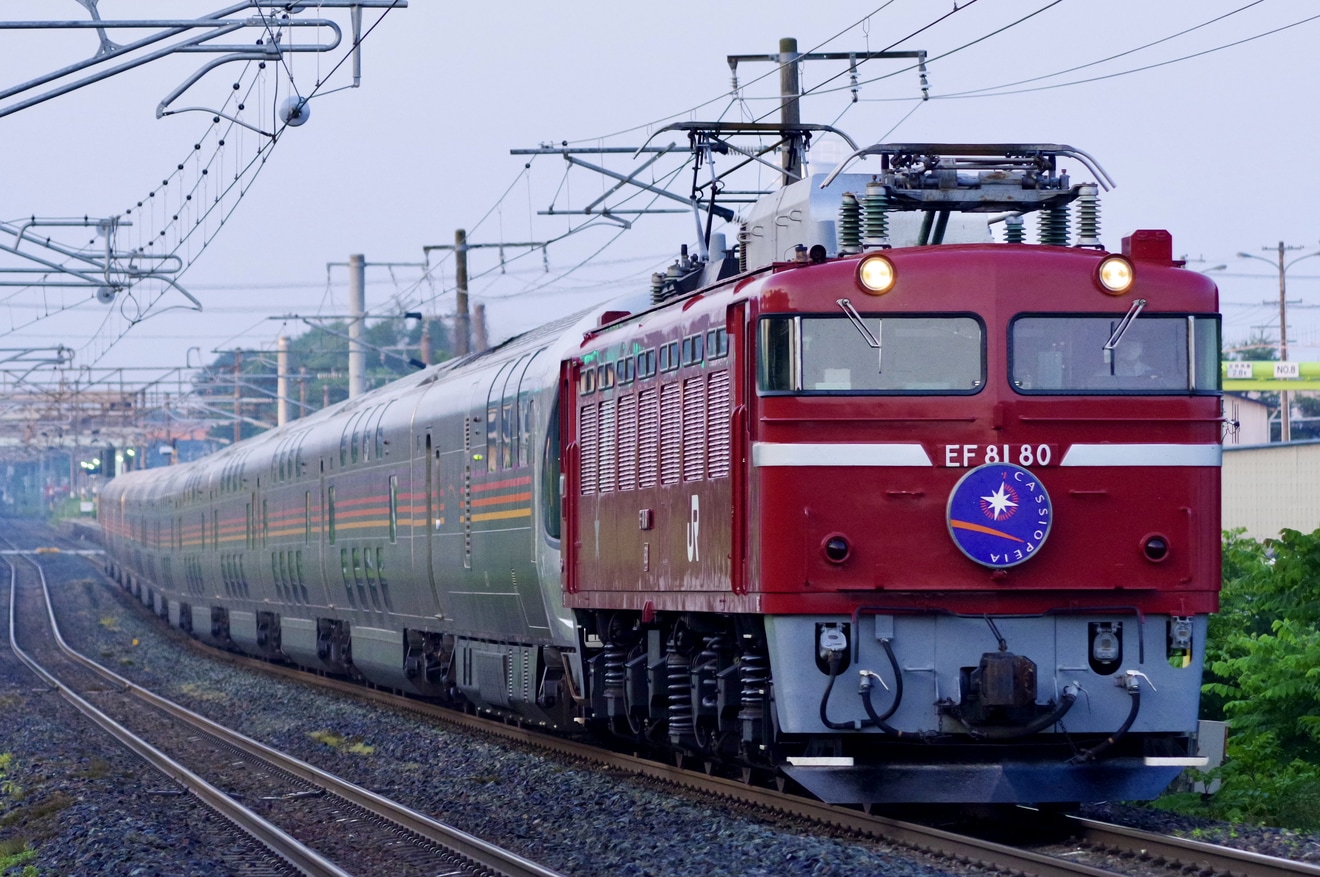 【JR東】EF81-80牽引青森行きカシオペア紀行運転(20220618)の拡大写真