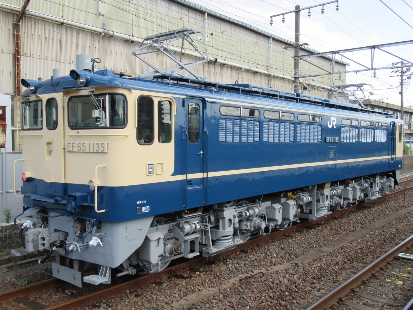 【JR西】EF65-1135が下関総合車両所出場試運転の拡大写真