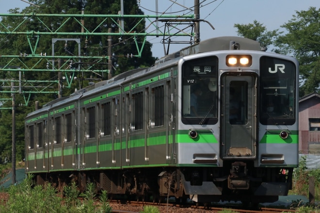 【JR東】長岡へ疎開していたE127系が車両不足に伴い運用復帰を不明で撮影した写真