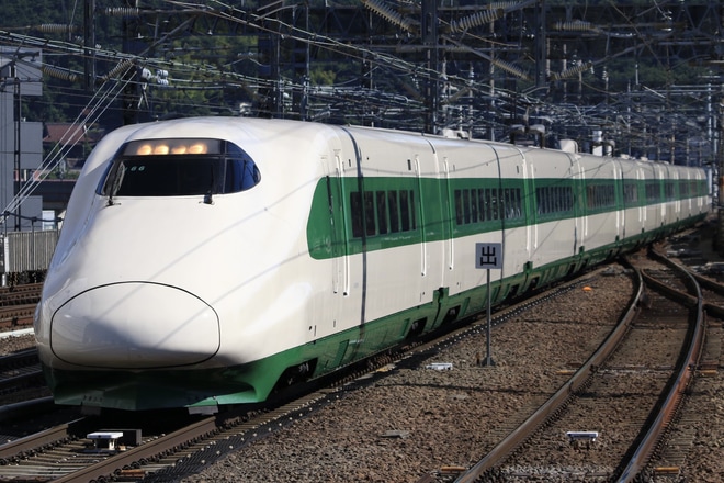 【JR東】団体臨時列車 東北新幹線開業40周年記念号運転を不明で撮影した写真