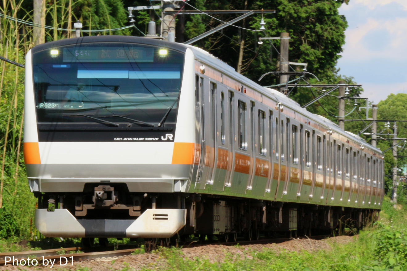 【JR東】E233系P523編成青梅線で試運転の拡大写真