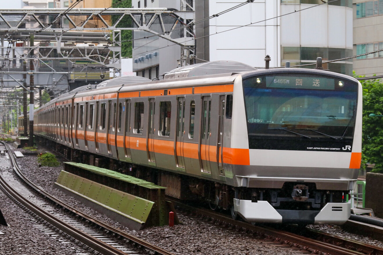 【JR東】E233系T19編成 東京総合車両センター出場の拡大写真